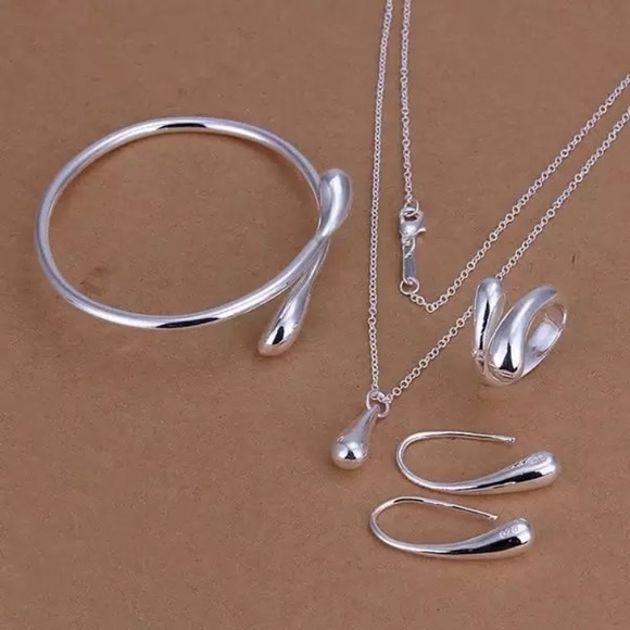 Jewelry - 4pcs Set Water Drop 925 Silver Jewelry Necklace